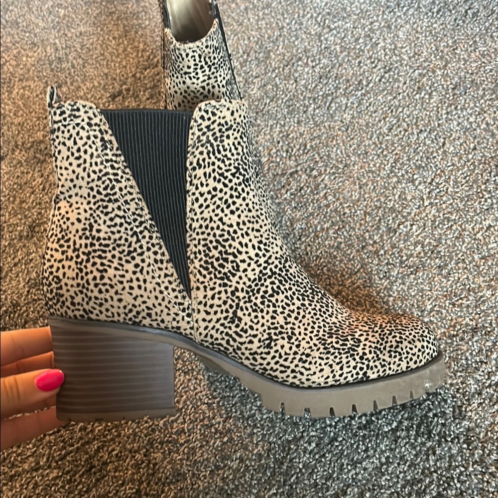 Altar'd State Cheetah Booties